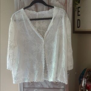Elegant White Lace Women Top